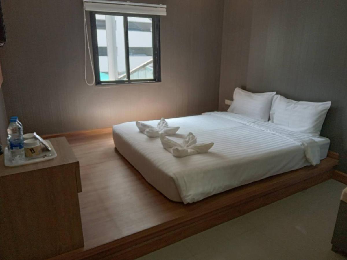 Pratunam19 Hotel Bangkok Kültér fotó