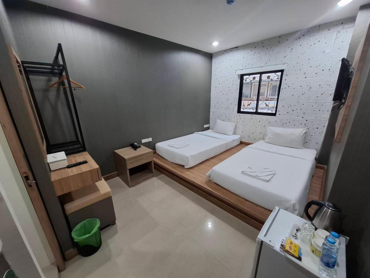 Pratunam19 Hotel Bangkok Kültér fotó
