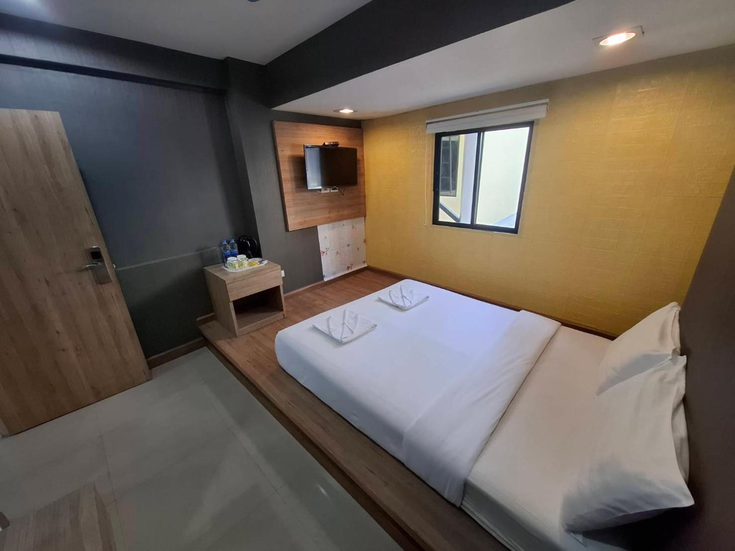 Pratunam19 Hotel Bangkok Kültér fotó