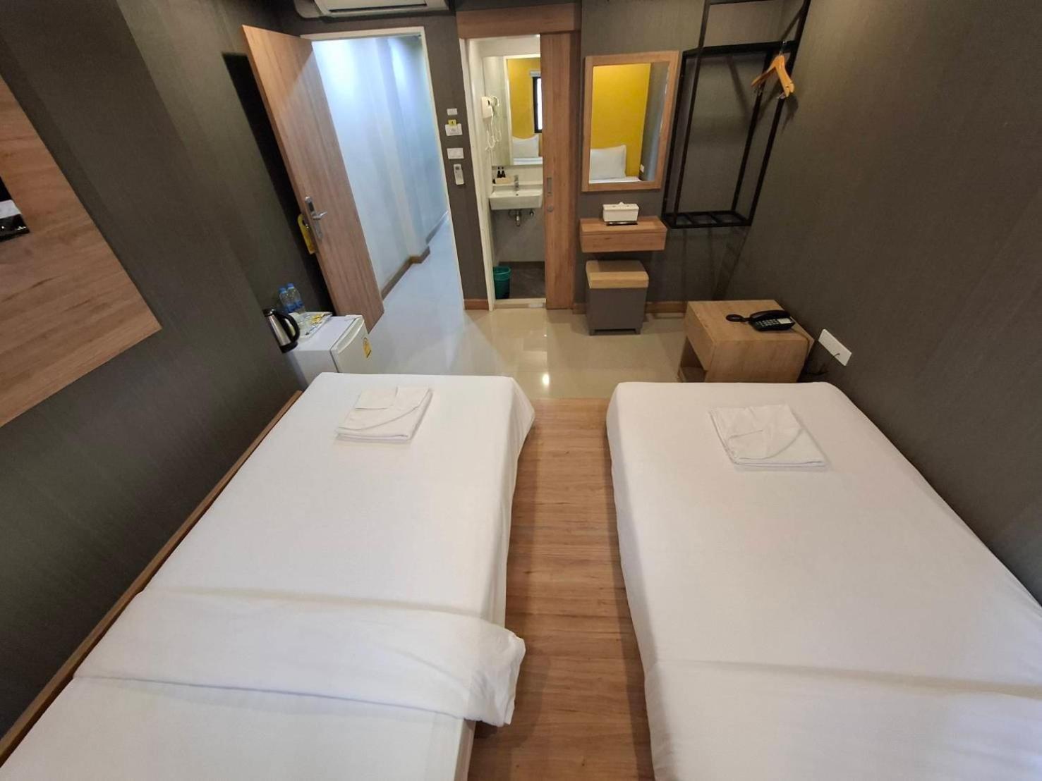 Pratunam19 Hotel Bangkok Kültér fotó